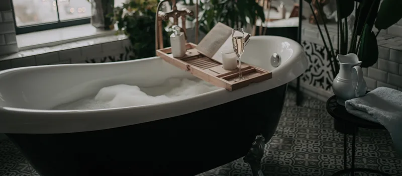 Full Bed Bathtub Replacement in Shoreacres, Burlington